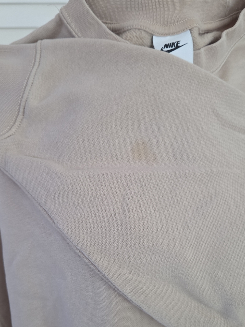 Nike Cropped Sweatshirt - Picture 3 of 3